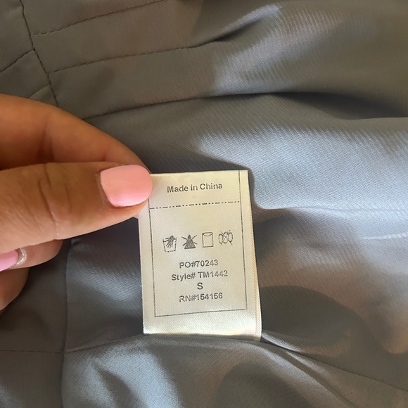 All Row Boutique Gray Polka Dot Peplum Ruffled Bottom Button Front Blouse - Picture 6 of 6